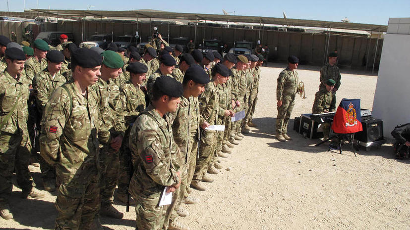 СМИ: На Минобороны Великобритании обрушился шквал критики из-за набора в армию слишком молодых солдат