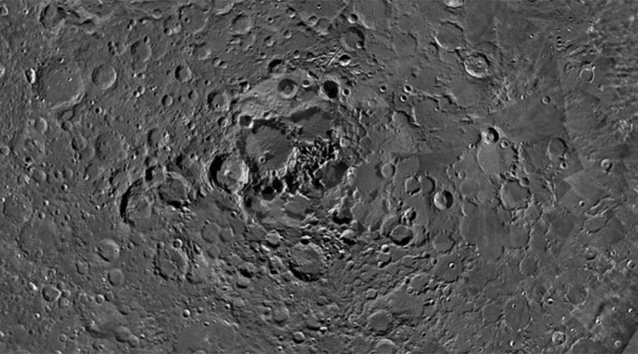 Учёные озадачены новыми фото с тёмной стороны Луны