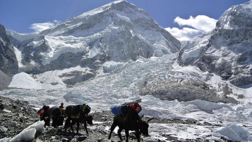 Эверест стал ниже из-за землетрясения в Непале