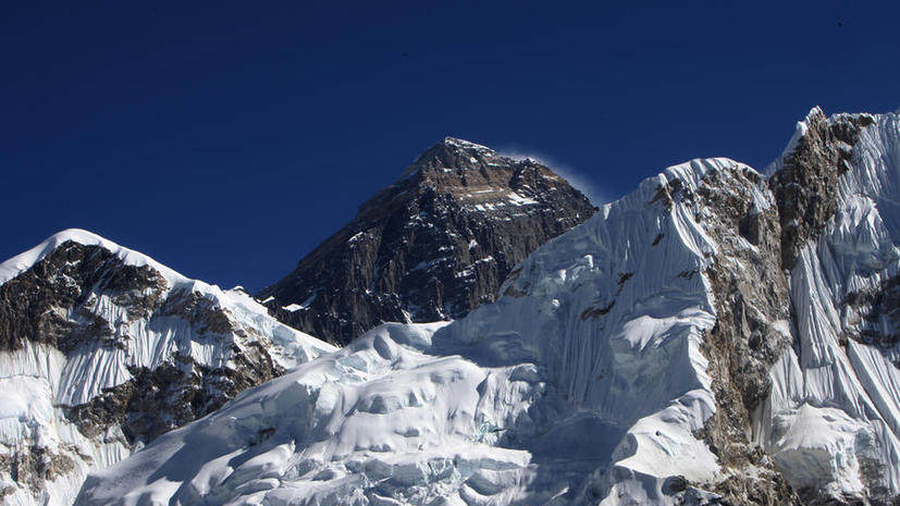Непал ужесточает контроль за безопасностью на Эвересте