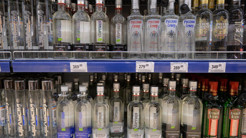 СМИ: По инициативе Госдумы с прилавков и витрин может исчезнуть алкоголь