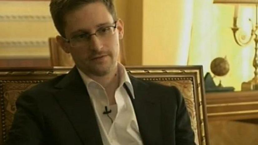 Эдвард Сноуден: АНБ занимается промышленным шпионажем