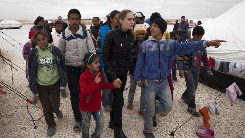 Анджелина Джоли призвала мировых лидеров прекратить насилие в Сирии