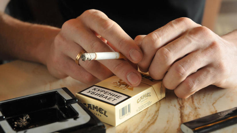 Минздрав: за отказ от курения граждан необходимо поощрять