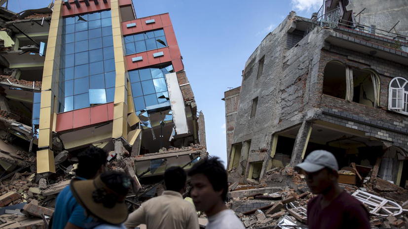 ​Новое мощное землетрясение в Непале: фотографии и комментарии