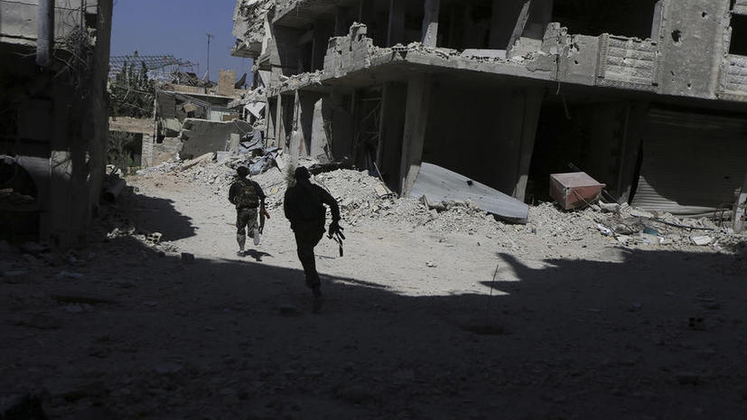 Террористы «Исламского государства» в Сирии спасаются бегством после первых авиаударов России