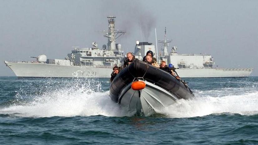 Британские ВМС по ошибке запустили торпеду в док, где заправляются атомные подводные лодки