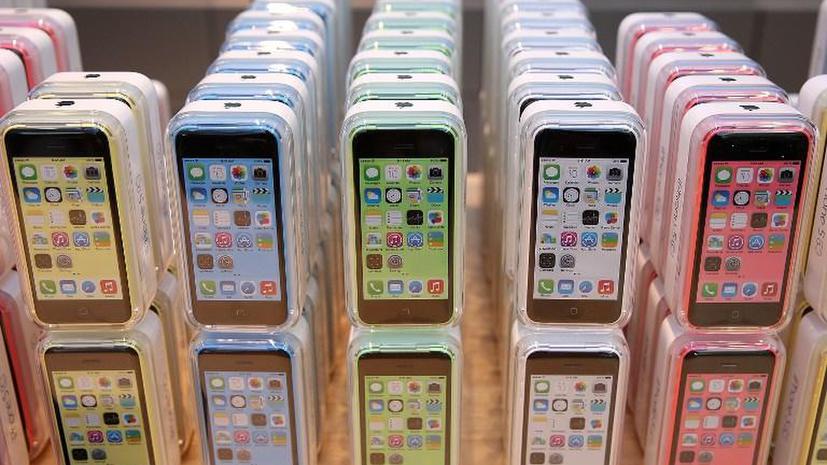 Apple сокращает производство iPhone 5C из-за низкого спроса