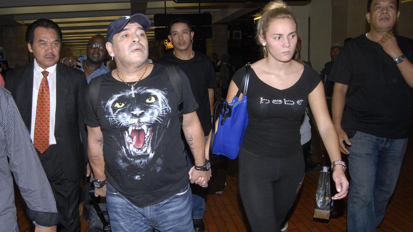 Диего Марадона подозревается в избиении фотографа