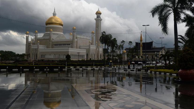 Бруней станет шариатским государством 1 мая