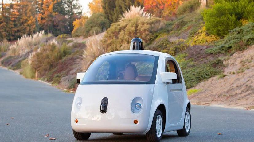 ​Беспилотный автомобиль от Google появится на дорогах в 2015 году