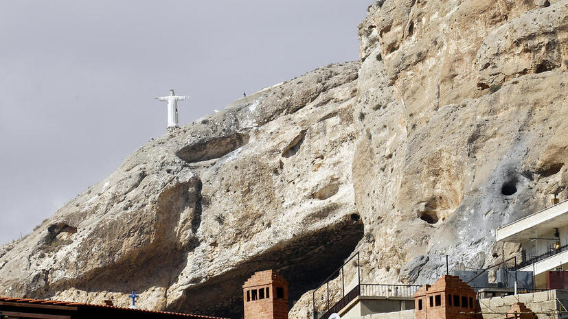 Сирийские боевики уничтожили более 60 христианских храмов и монастырей