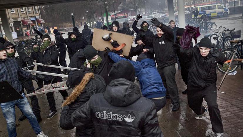 Неонацисты сорвали антирасистскую демонстрацию в Швеции