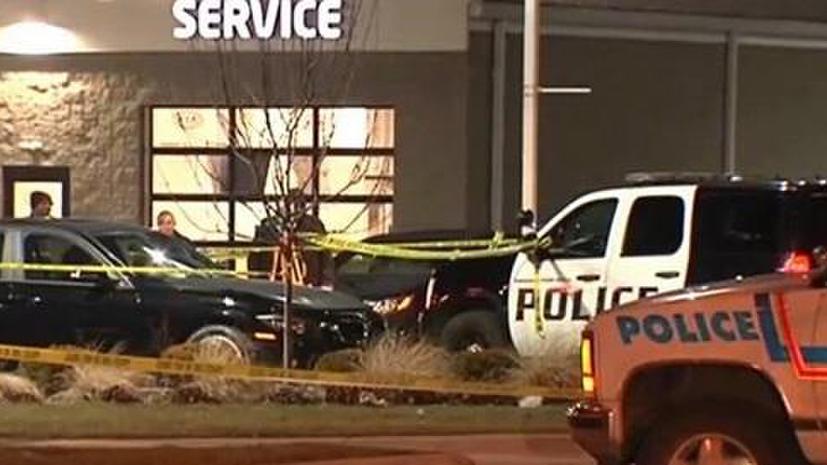 Неизвестный открыл стрельбу из окна автомобиля в Мичигане, семь человек погибли