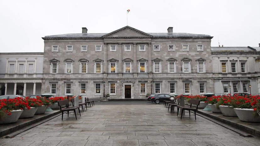 Выпускникам всех университетов Ирландии подарят право выбирать сенаторов