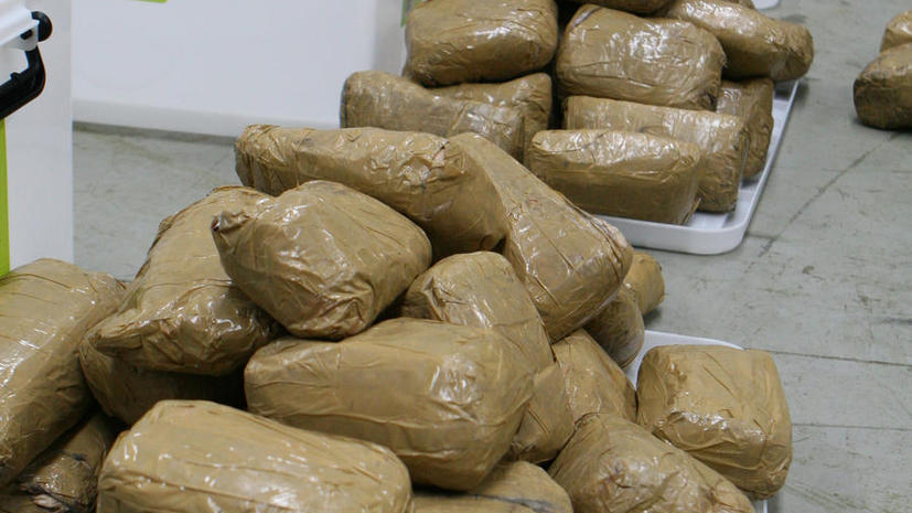 Китайские полицейские в ходе рейда изъяли 3 тонны метамфетамина