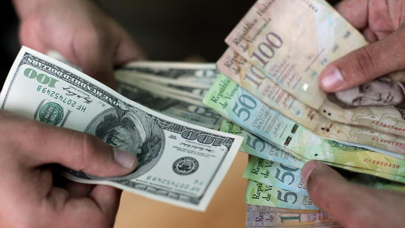 Власти Венесуэлы ищут способы привлечения в страну иностранной валюты