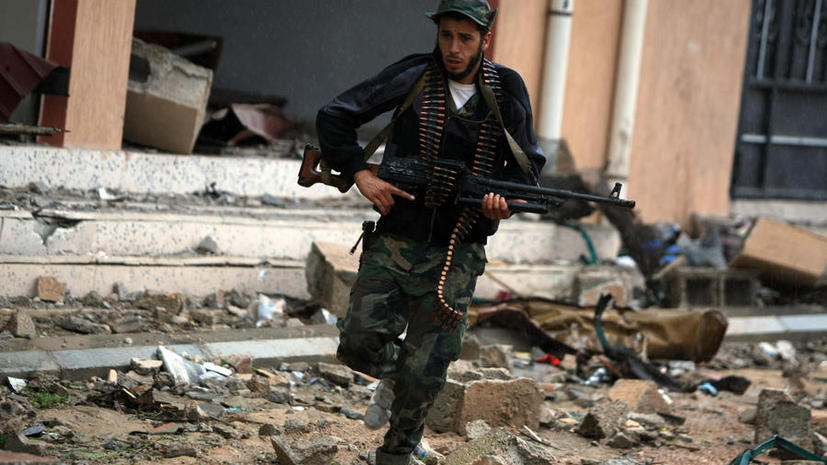 Ливийские боевики атактовали парламент, чтобы сорвать выборы премьер-министра