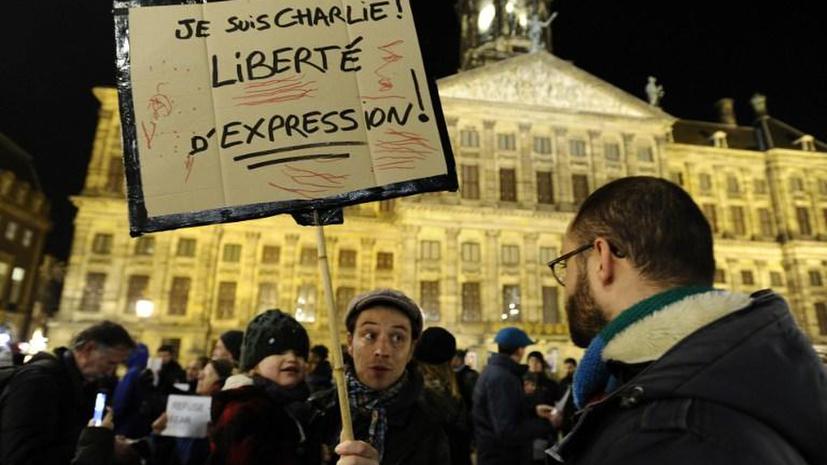 Французский карикатурист назвал мифом свободу слова во Франции