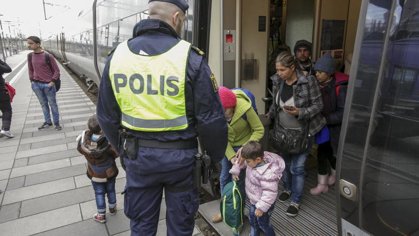 Власти Дании намерены изымать ценности у приезжающих в страну беженцев в уплату за пребывание