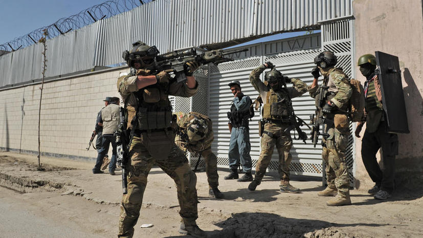 В столице Афганистана вооружённые боевики захватили аэропорт