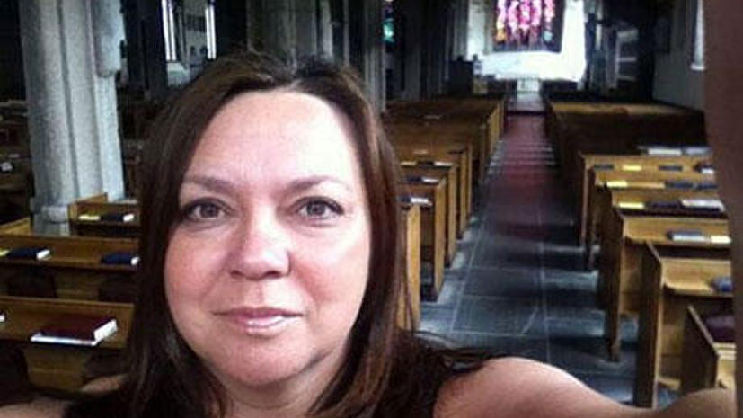 Twitter спас жительницу Великобритании из церковного заточения