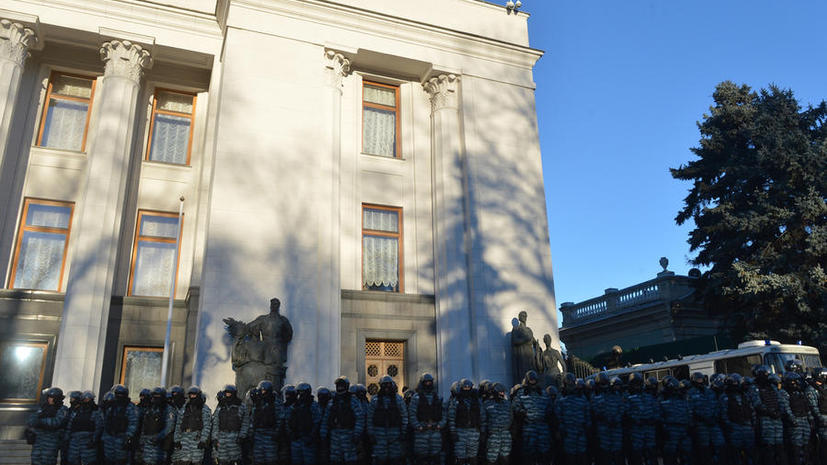 На Украине ввели уголовное наказание за осквернение памятников советским воинам