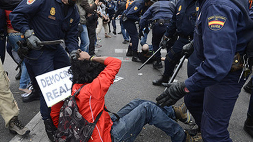 В Испании запретят съемки полицейских