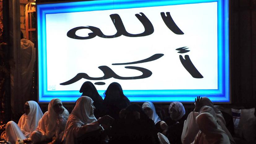 Саудовского блогера могут казнить за критику ислама