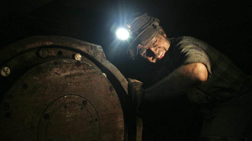Польские шахтеры чудом выжили после подземного взрыва на глубине 1 тыс. метров