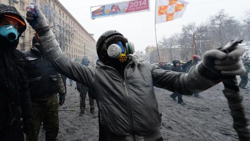 Рядом с «евромайданом» неизвестные захватили телеканал «Киев»