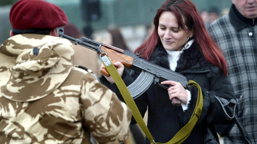 Женская армия Румынии признана самой сексуальной в мире