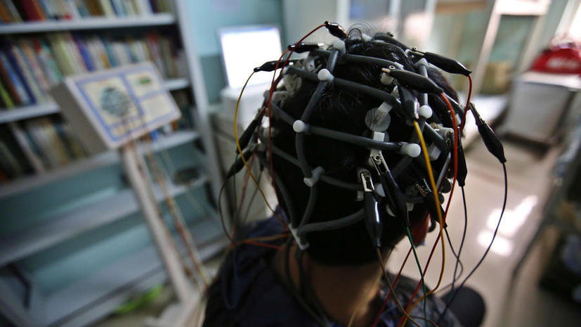 Учёные: Стимуляция активности головного мозга электричеством помогает выйти из депрессии
