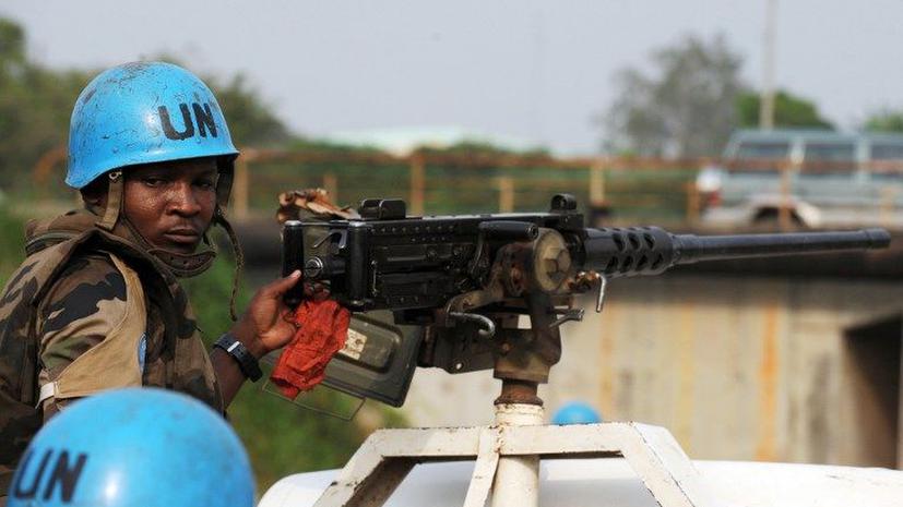 Париж позвал миротворцев ООН навести порядок в Мали