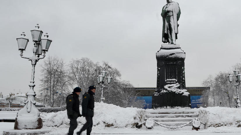 Снегопад в Москве продлится до 8 вечера, в Подмосковье ждут ледяной дождь