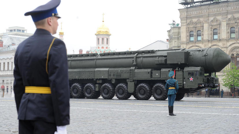 МИД РФ: Россия пока не намерена отказываться от ядерного оружия