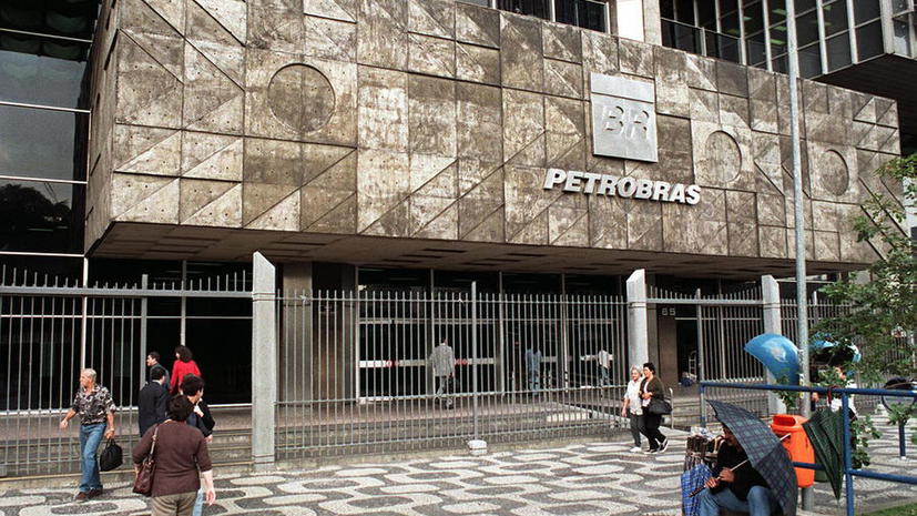 СМИ: США шпионили за бразильской нефтяной компанией Petrobras