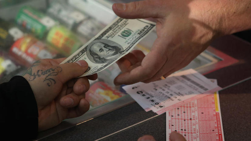 Два американца по ошибке выбросили выигрышный лотерейный билет на $1 млн