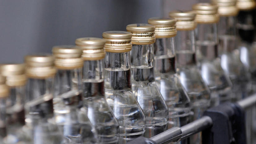 Из Казахстана и Белоруссии могут запретить привозить больше 5 литров алкоголя