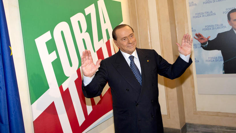 Однопартийцы Сильвио Берлускони пригрозили уйти в отставку, если его исключат из парламента