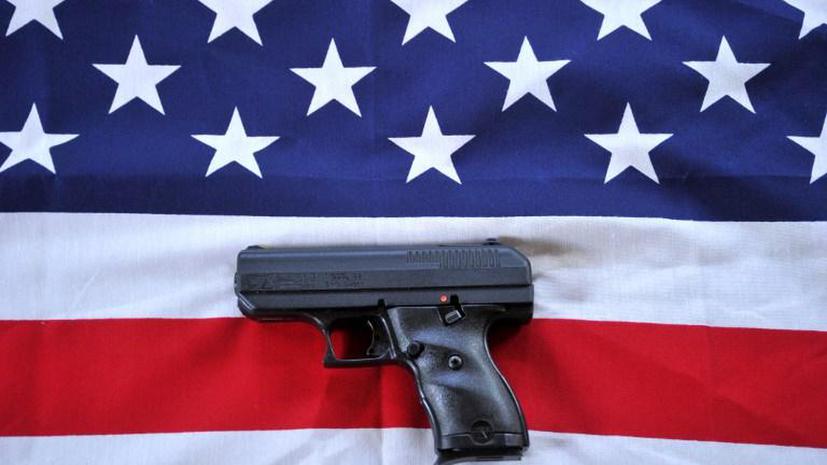 Трехлетний ребенок в США застрелился из пистолета своей 35-летней бабушки