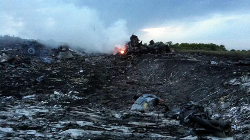 Испанский диспетчер: Перед катастрофой рядом с малайзийским Boeing были украинские военные самолёты