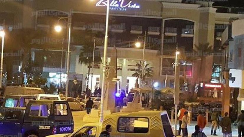 Злоумышленники открыли стрельбу у отеля в Хургаде, ранены иностранные туристы