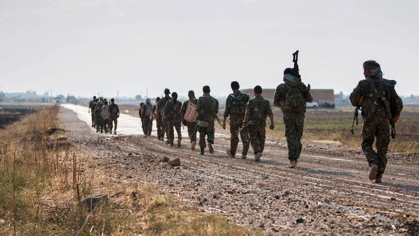 СМИ: Обученные США сирийские повстанцы сдались боевикам «Аль-Каиды»