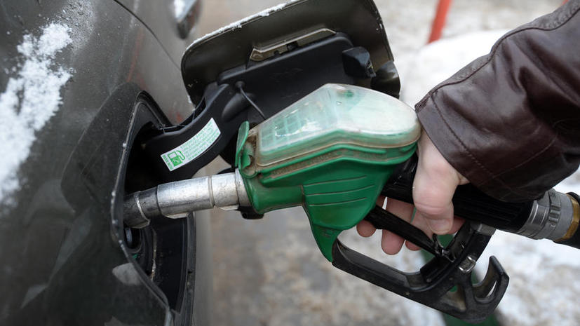 СМИ: Продавцов некачественного бензина предлагают штрафовать