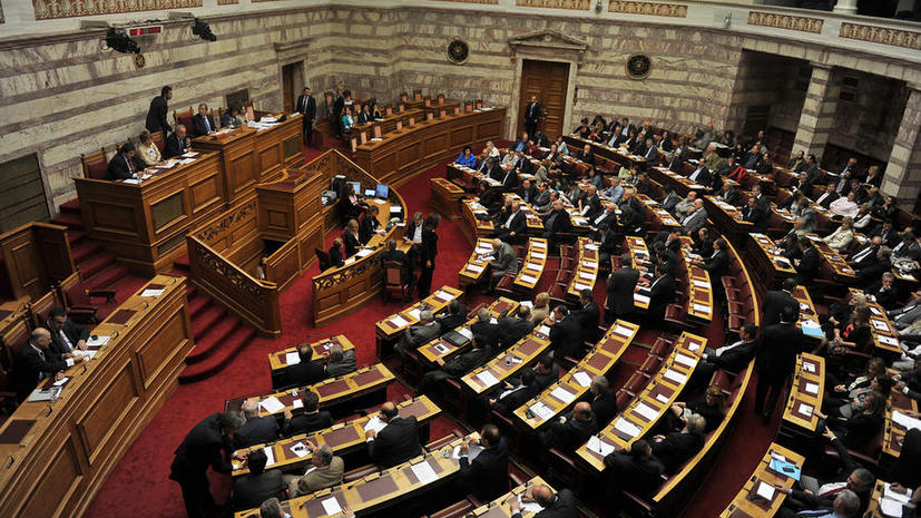 Парламент Греции лишил неонацистов депутатской неприкосновенности