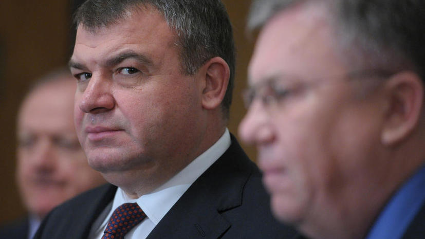 СМИ: Экс-министр Сердюков нашёл юридические уловки, чтобы уйти от уголовной ответственности