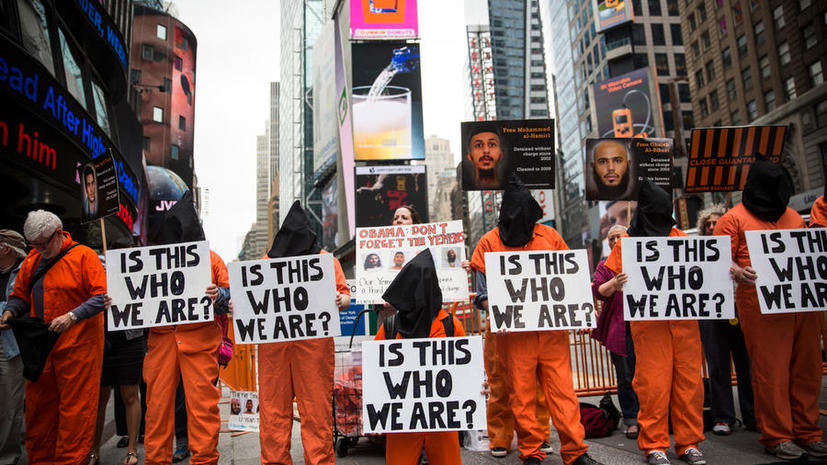 В США суд снял запрет на принудительное кормление заключённого Гуантанамо