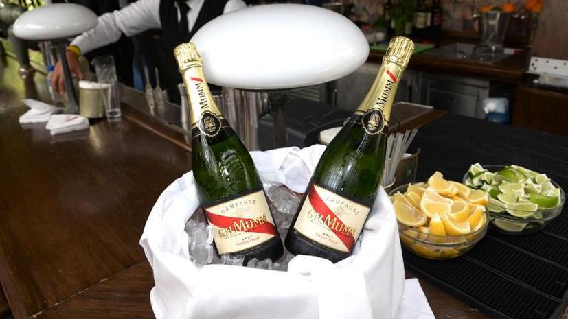 СМИ: Французское шампанское уступило пальму первенства итальянскому просекко
