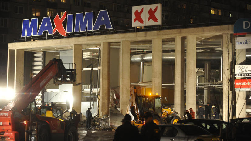 Полиция выдвинула три версии причин трагедии в Риге